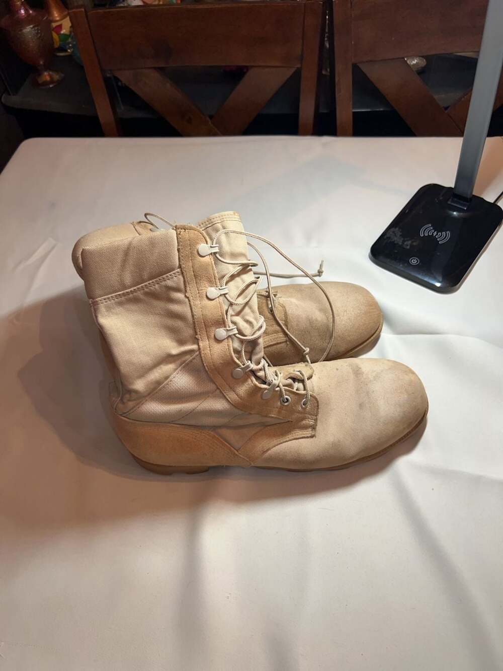 US Military Issue Hot Weather Combat Boots Tan Size 10.5R